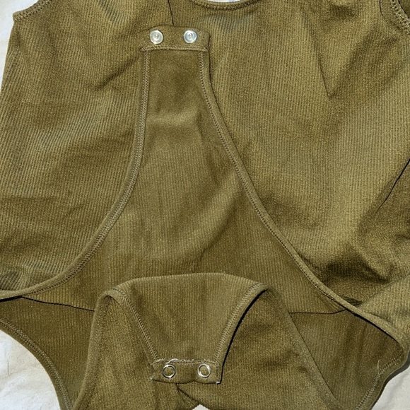 Low Scoop Back Olive Green BodySuit - Picture 3 of 3